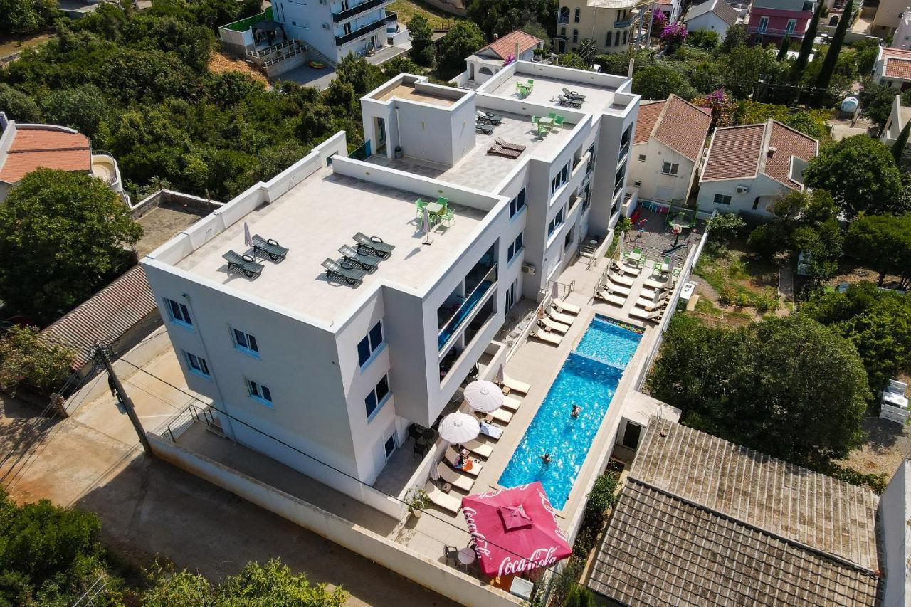 Apartments Limunada Utjeha Exterior photo